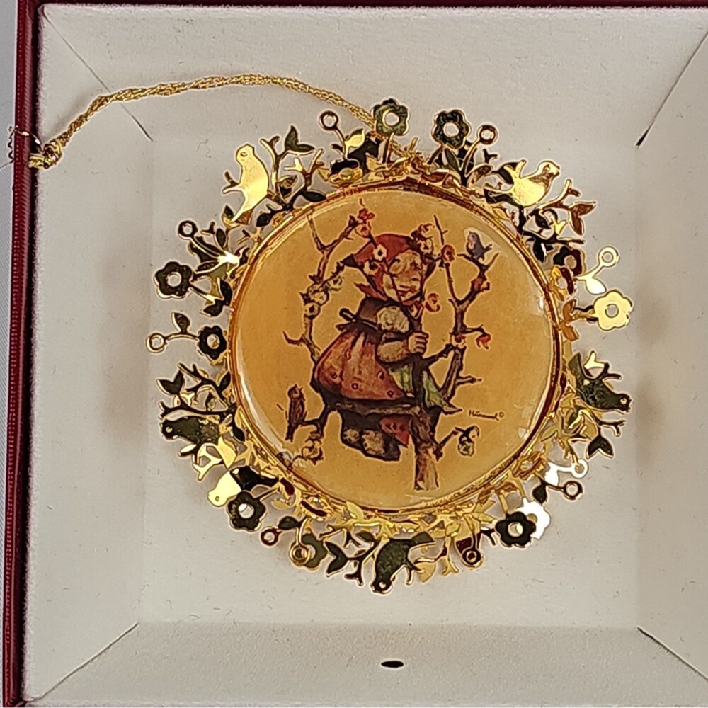 Danbury Mint Hummel Gold Christmas Ornament Girl Birds Tree Boxed Vintage